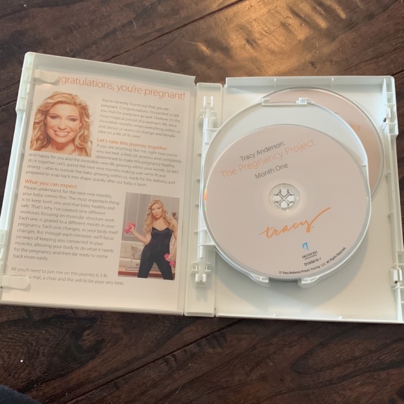 Tracy Anderson: The Pregnancy Project: Fitness DVD Set - Picture 2 of 3